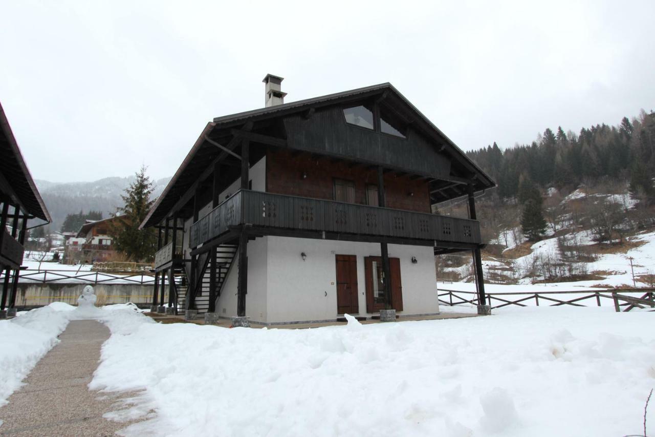 Varabeta Forni di Sopra Buitenkant foto
